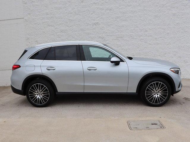 new 2025 Mercedes-Benz GLC 300 car, priced at $58,390