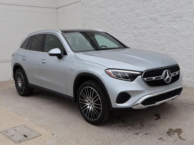 new 2025 Mercedes-Benz GLC 300 car, priced at $58,390