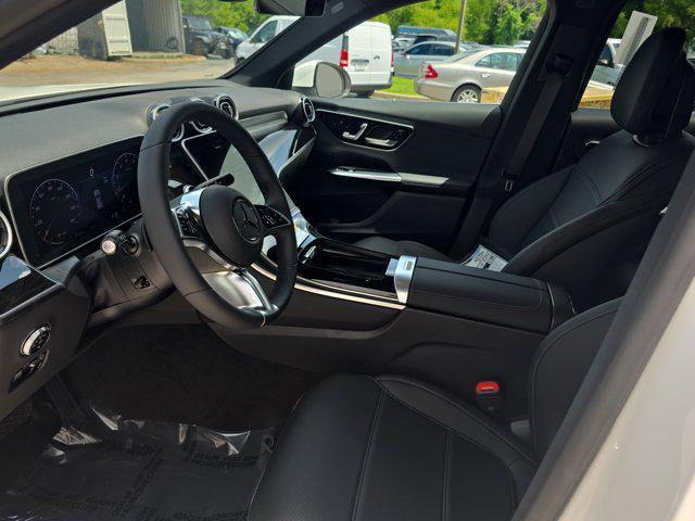 new 2025 Mercedes-Benz GLC 300 car, priced at $53,035