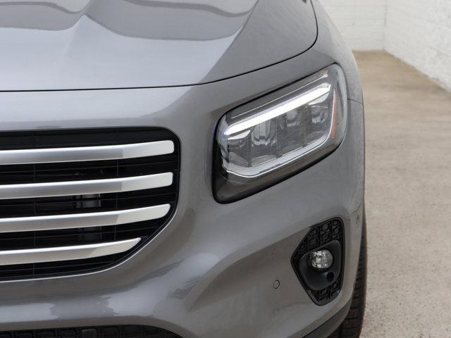 used 2025 Mercedes-Benz GLB 250 car, priced at $50,421