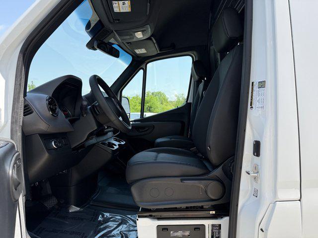 new 2025 Mercedes-Benz Sprinter 2500 car, priced at $62,108
