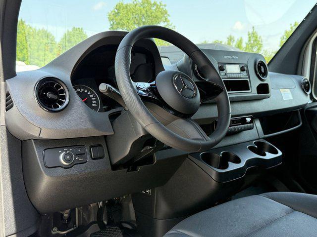 new 2025 Mercedes-Benz Sprinter 2500 car, priced at $62,108