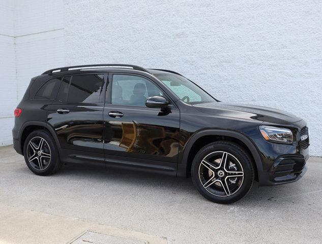 new 2024 Mercedes-Benz GLB 250 car, priced at $52,625