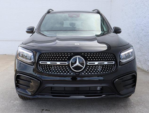 new 2024 Mercedes-Benz GLB 250 car, priced at $52,625