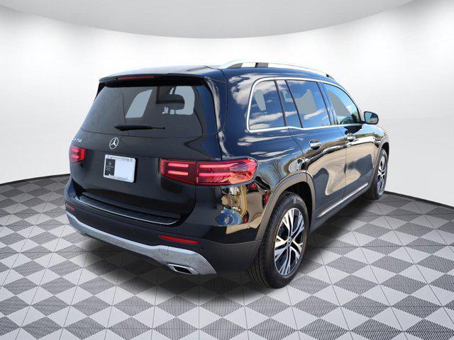 new 2024 Mercedes-Benz GLB 250 car, priced at $51,215