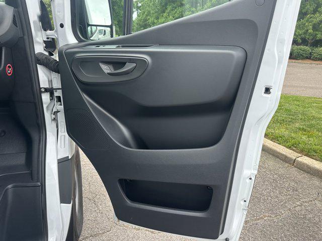 new 2024 Mercedes-Benz Sprinter 2500 car, priced at $68,894
