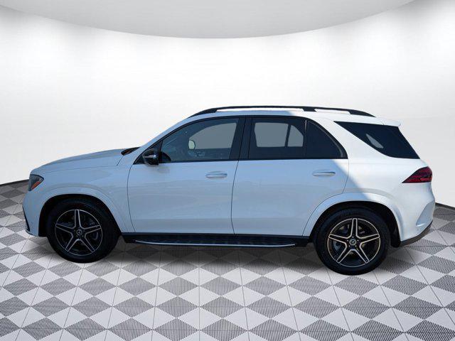 new 2025 Mercedes-Benz GLE 450 car, priced at $89,630