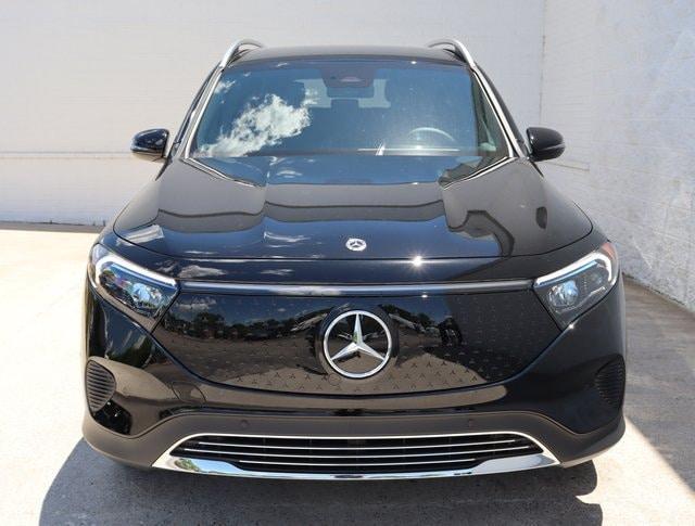 new 2024 Mercedes-Benz EQB 250 car, priced at $54,640