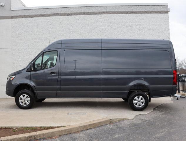 new 2024 Mercedes-Benz Sprinter 2500 car, priced at $84,121