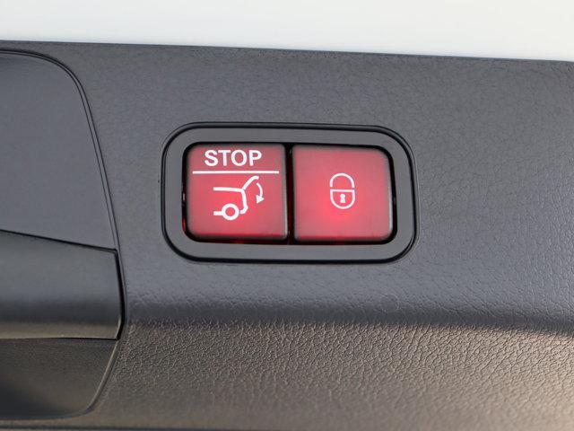 used 2025 Mercedes-Benz GLB 250 car, priced at $50,271