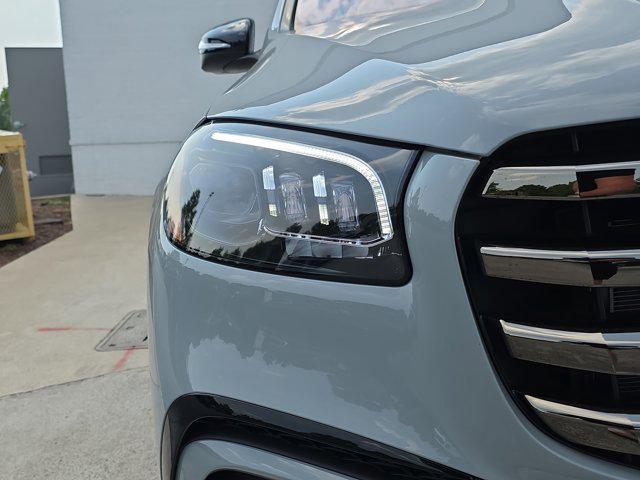 new 2025 Mercedes-Benz GLS 580 car, priced at $130,180