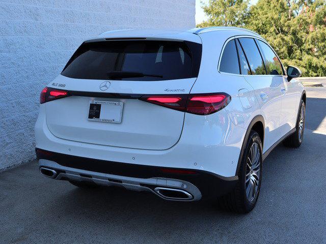 new 2025 Mercedes-Benz GLC 300 car, priced at $53,385