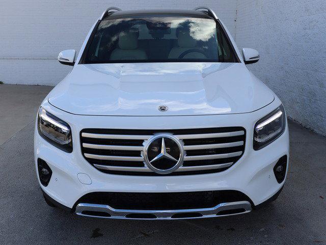 new 2025 Mercedes-Benz GLB 250 car, priced at $51,180