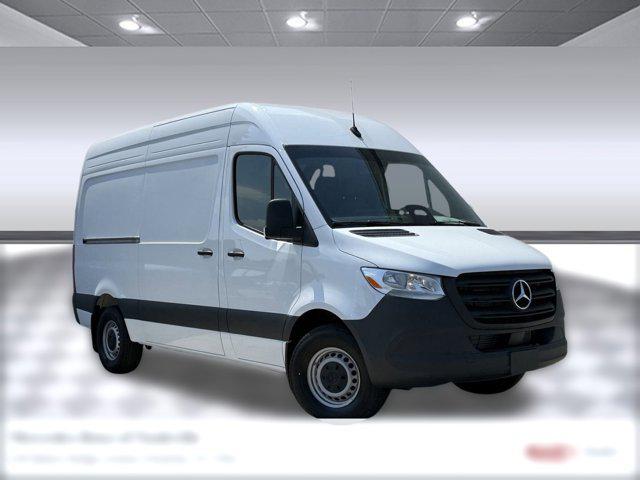 new 2025 Mercedes-Benz Sprinter 2500 car, priced at $62,108