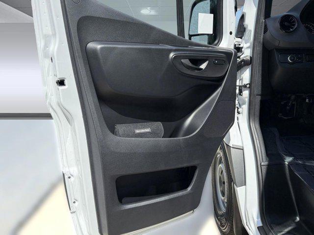 new 2025 Mercedes-Benz Sprinter 2500 car, priced at $62,108