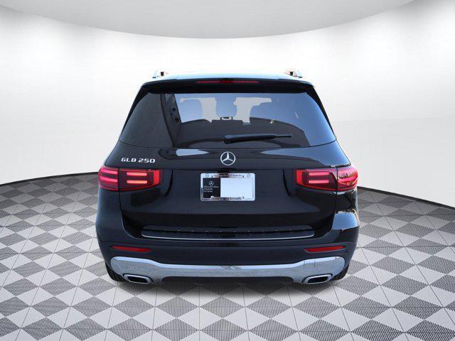 new 2024 Mercedes-Benz GLB 250 car, priced at $51,215