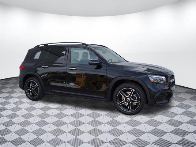 new 2024 Mercedes-Benz GLB 250 car, priced at $49,100