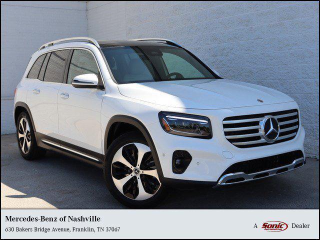 new 2024 Mercedes-Benz GLB 250 car, priced at $53,600