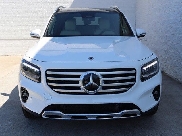 new 2024 Mercedes-Benz GLB 250 car, priced at $53,600