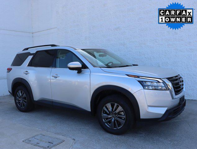 used 2024 Nissan Pathfinder car, priced at $34,099