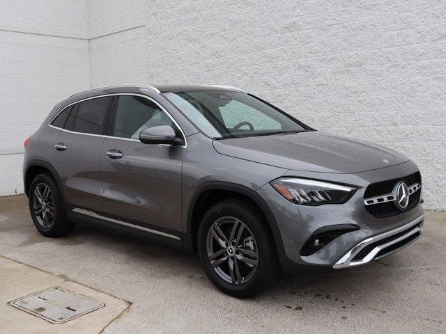 new 2024 Mercedes-Benz GLA 250 car, priced at $47,745