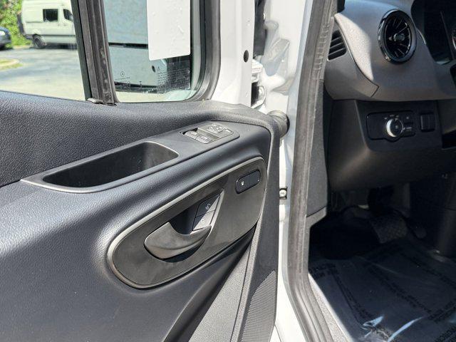 new 2025 Mercedes-Benz Sprinter 2500 car, priced at $55,256