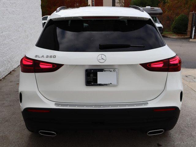 new 2025 Mercedes-Benz GLA 250 car, priced at $53,325