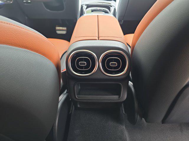 new 2025 Mercedes-Benz GLC 350e car, priced at $75,095