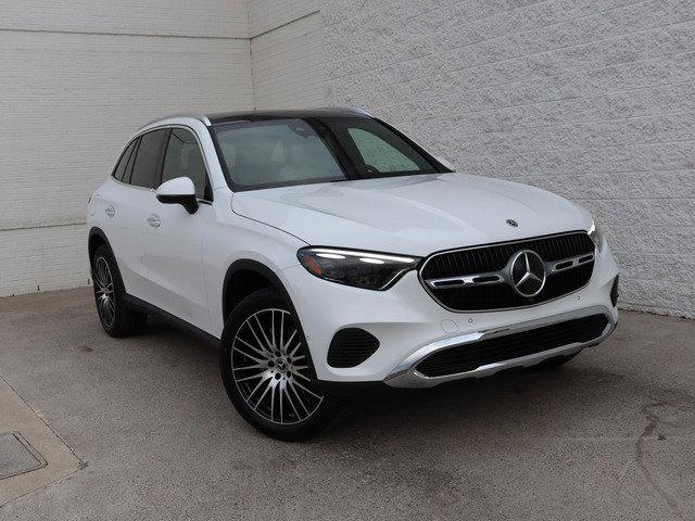 new 2025 Mercedes-Benz GLC 300 car, priced at $66,710