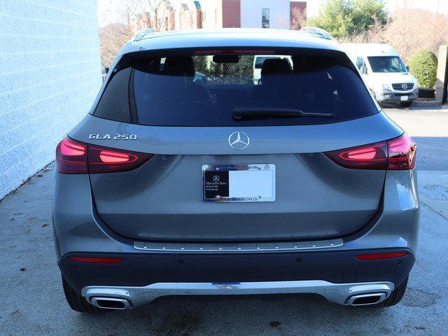 new 2025 Mercedes-Benz GLA 250 car, priced at $49,305