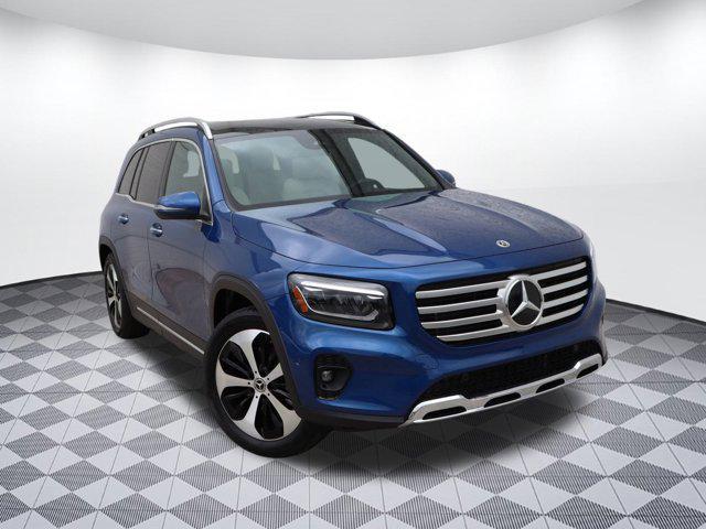 used 2025 Mercedes-Benz GLB 250 car, priced at $50,372