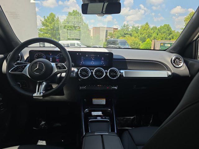 new 2025 Mercedes-Benz GLB 250 car, priced at $49,255