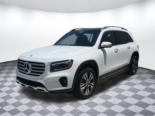new 2025 Mercedes-Benz GLB 250 car, priced at $49,255