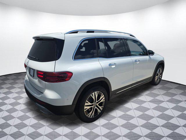 new 2025 Mercedes-Benz GLB 250 car, priced at $49,255