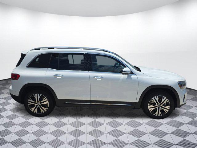 new 2025 Mercedes-Benz GLB 250 car, priced at $49,255