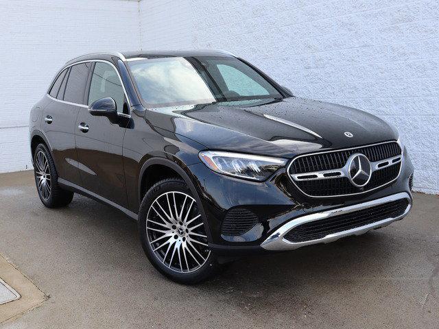 new 2025 Mercedes-Benz GLC 300 car, priced at $61,390