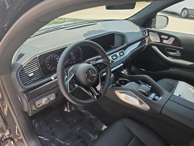 new 2025 Mercedes-Benz GLS 450 car, priced at $92,275