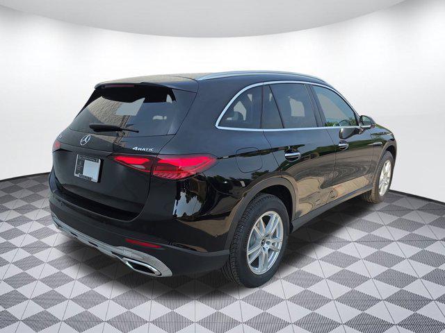 new 2025 Mercedes-Benz GLC 300 car, priced at $56,585