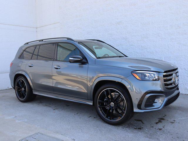 new 2025 Mercedes-Benz GLS 450 car, priced at $107,210