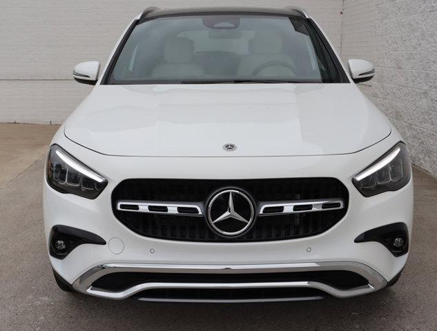 new 2025 Mercedes-Benz GLA 250 car, priced at $49,330