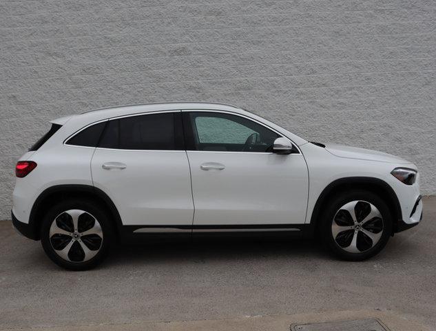 new 2025 Mercedes-Benz GLA 250 car, priced at $49,330