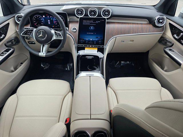 new 2026 Mercedes-Benz GLC 300 car, priced at $61,150