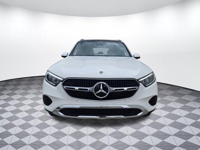 new 2026 Mercedes-Benz GLC 300 car, priced at $61,150