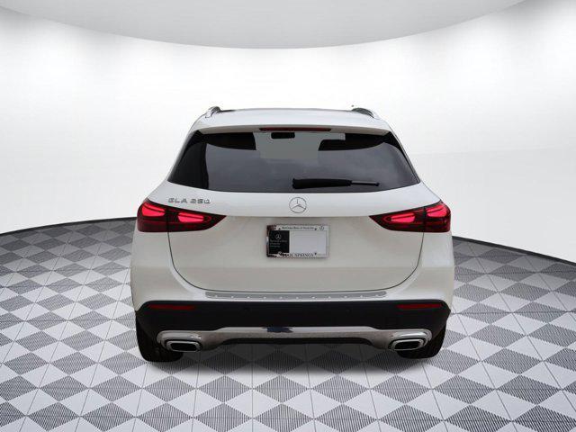 new 2025 Mercedes-Benz GLA 250 car, priced at $48,845