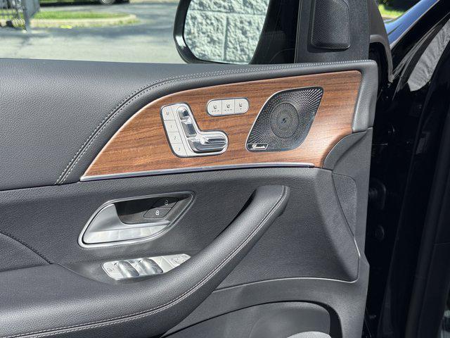 new 2025 Mercedes-Benz GLE 350 car, priced at $83,105