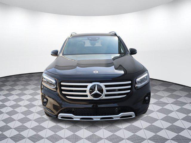 new 2024 Mercedes-Benz GLB 250 car, priced at $51,215