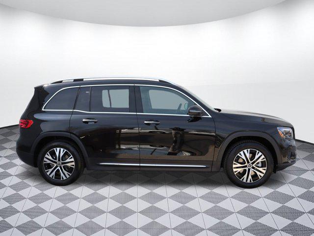 new 2024 Mercedes-Benz GLB 250 car, priced at $51,215
