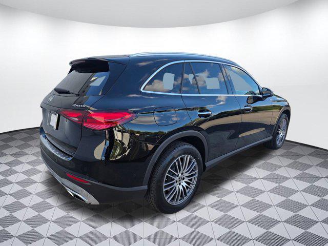 new 2026 Mercedes-Benz GLC 300 car, priced at $60,935