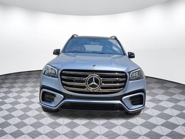 new 2025 Mercedes-Benz GLS 450 car, priced at $114,115