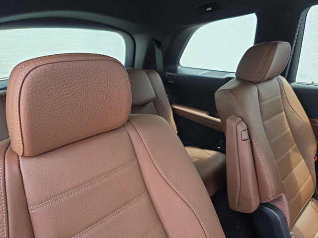 new 2025 Mercedes-Benz GLS 450 car, priced at $114,115